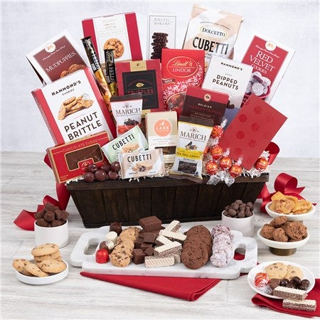 Mother&#39;s Day Chocolate Gift Basket Deluxe