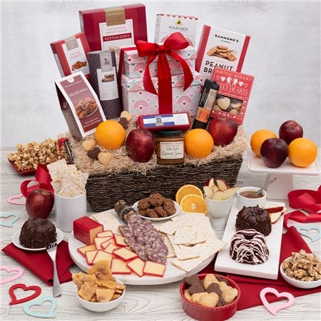 Premium Valentine&#39;s Day Fruit Basket