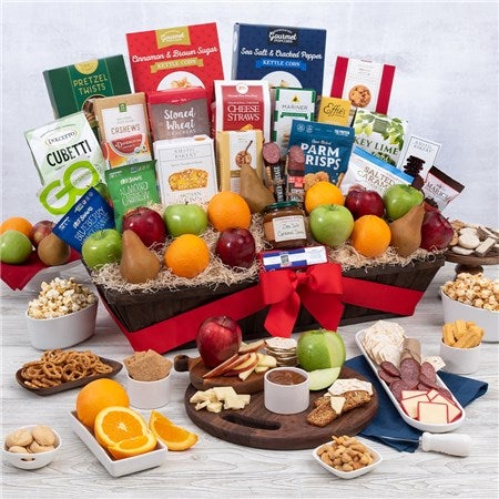 &quot;Signature Series&quot; Fruit and Gourmet Gift Basket
